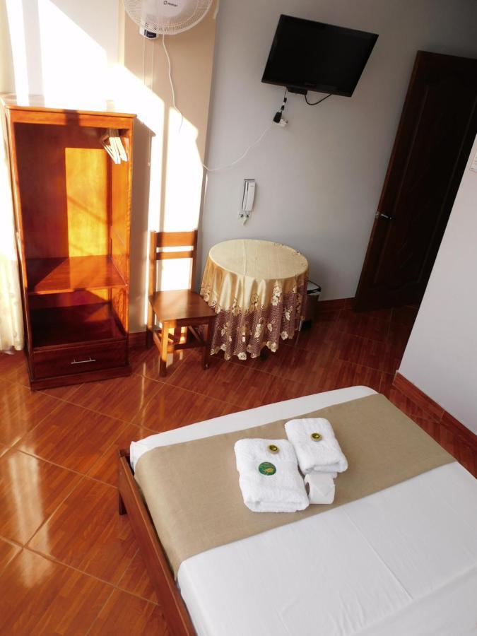 פוארטו מלדונדו Hotel Tambopata Inn מראה חיצוני תמונה