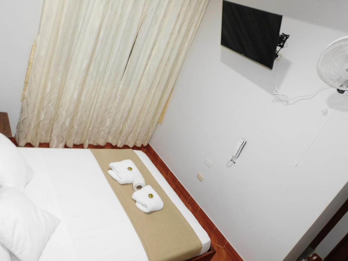 פוארטו מלדונדו Hotel Tambopata Inn מראה חיצוני תמונה
