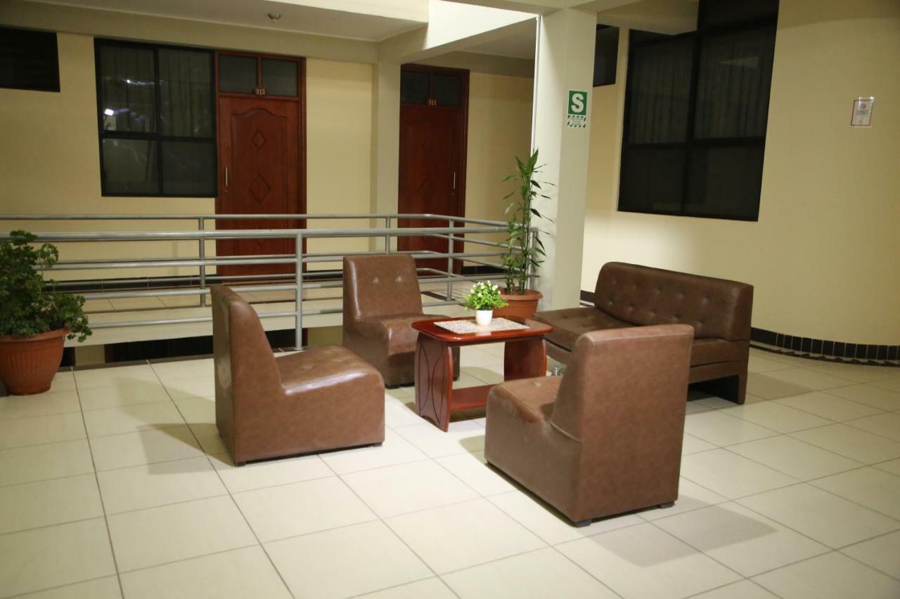 פוארטו מלדונדו Hotel Tambopata Inn מראה חיצוני תמונה